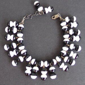 Vintage White Black Beads Hearts Bracelet Small 6'' Plastic